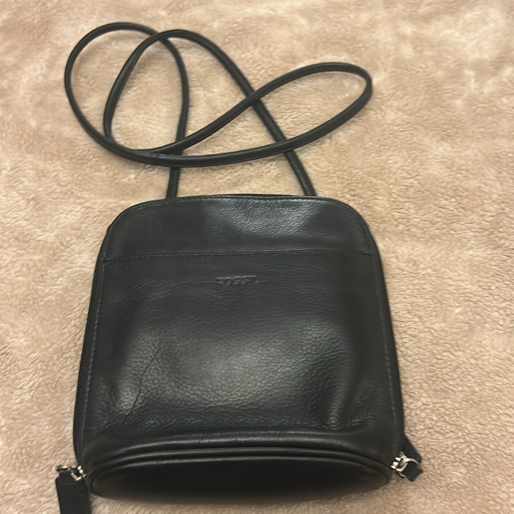 Fossil Black Unisex Cross Body just reduced